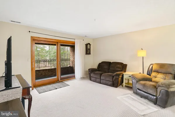 Property Slideshow image 2 of 20 | 23140 cobblestone ln 307, California, MD, 20619