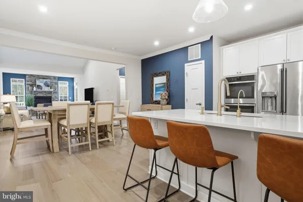 Property Slideshow image 3 of 32 | 41 griffin way, Yardley, PA, 19067