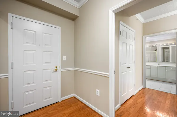 Property Slideshow image 2 of 42 | 19355 cypress ridge ter 219, Leesburg, VA, 20176
