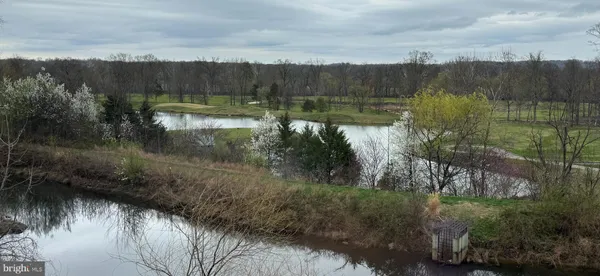 Property Slideshow image 2 of 6 | 19400 lansdowne woods blvd 101, Leesburg, VA, 20176