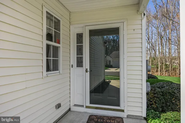 Property Slideshow image 3 of 12 | 11 bittersweet pl, Mount Laurel, NJ, 08054