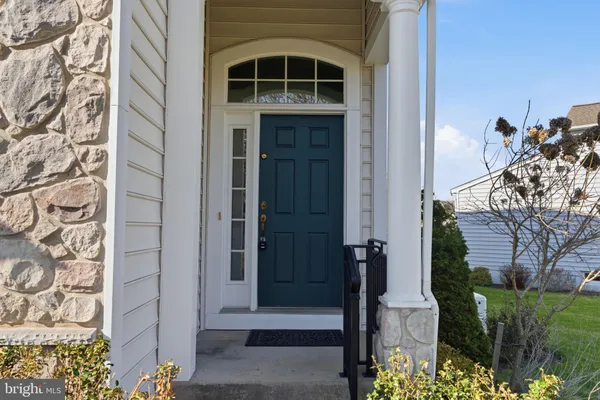 Property Slideshow image 3 of 42 | 99 dillon way, Washington Crossing, PA, 18977