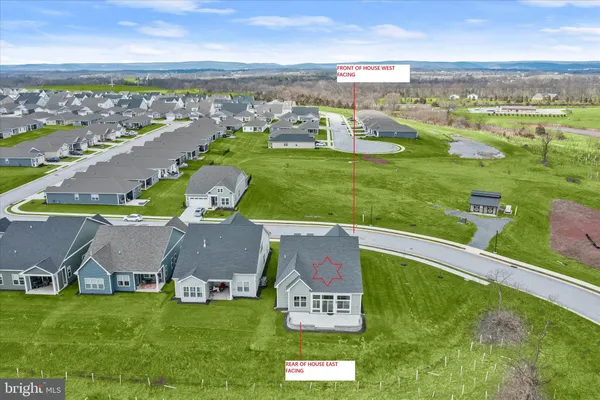 Property Slideshow image 2 of 52 | 85 quiet creek dr, Gettysburg, PA, 17325