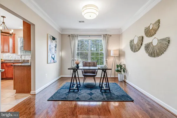 Property Slideshow image 3 of 65 | 7860 rolling woods ct 304, Springfield, VA, 22152