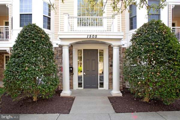 Property Slideshow image 2 of 33 | 1505 broadneck pl 203, Annapolis, MD, 21409