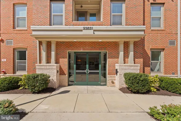 Property Slideshow image 2 of 63 | 23631 havelock walk ter 421, Ashburn, VA, 20148
