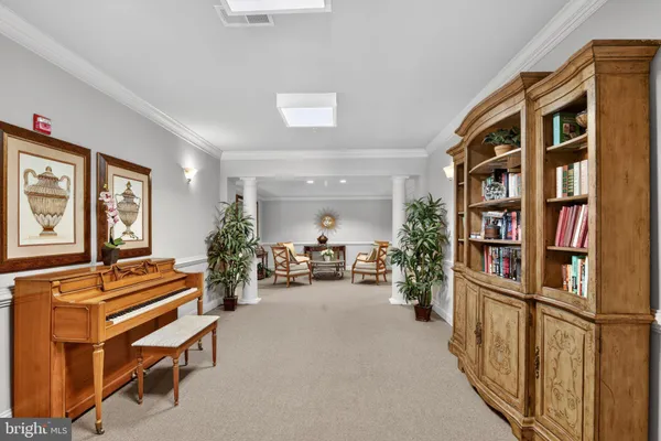 Property Slideshow image 2 of 26 | 8600 liberty trl 204, Manassas, VA, 20110