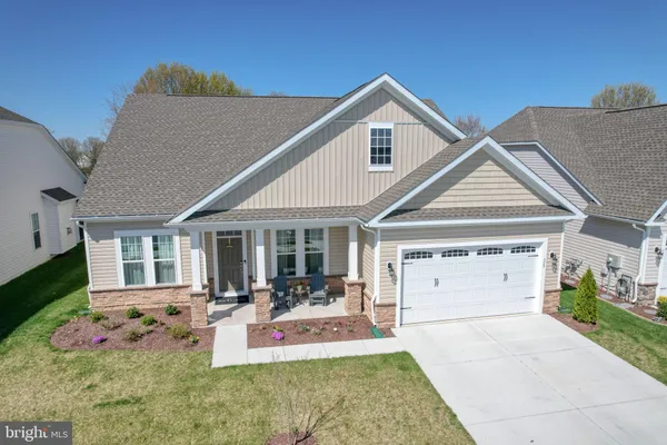 Property Slideshow image 3 of 72 | 329 heritage shores cir, Bridgeville, DE, 19933