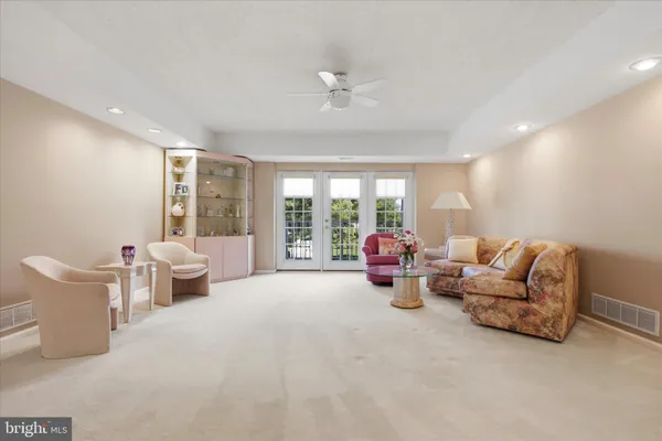 Property Slideshow image 3 of 25 | 6208 centennial sta, Warminster, PA, 18974