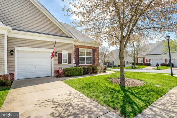 Property Slideshow image 2 of 41 | 21 hartford way 21, Fredericksburg, VA, 22406