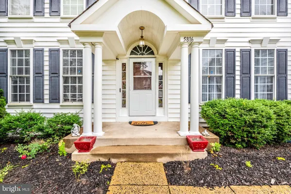 Property Slideshow image 2 of 76 | 5816 drexal ave, New Market, MD, 21774