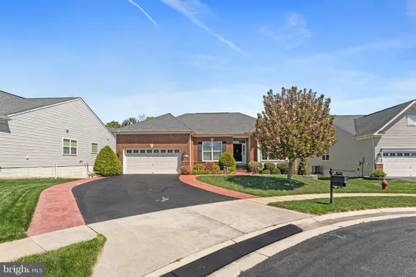 Property Slideshow image 3 of 79 | 9820 nelsons crossing ct, Fredericksburg, VA, 22407