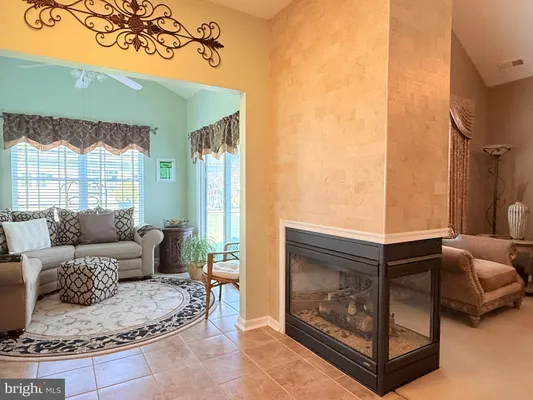 Property Slideshow image 3 of 4 | 9 mccay way, Delanco, NJ, 08075