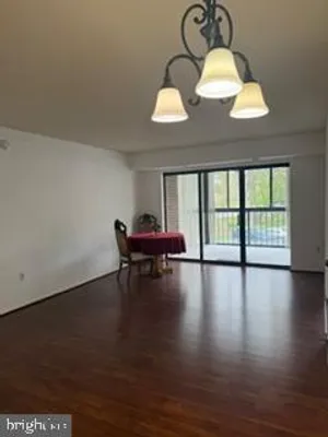 Property Slideshow image 3 of 21 | 15107 interlachen dr 2-119, Silver Spring, MD, 20906