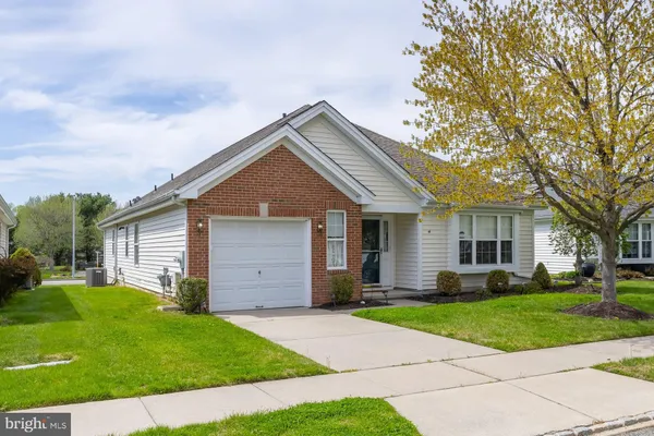 Property Slideshow image 2 of 23 | 41 grandview pl, Sewell, NJ, 08080