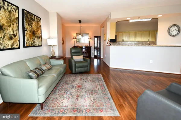 Property Slideshow image 3 of 80 | 3100 n leisure world blvd 811, Silver Spring, MD, 20906