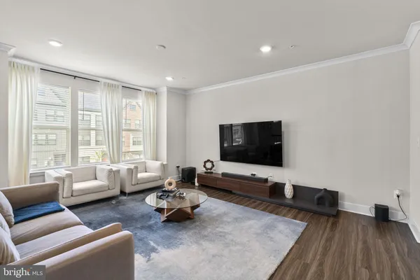 Property Slideshow image 2 of 50 | 813 teacher mitchell rd, Glen Burnie, MD, 21060