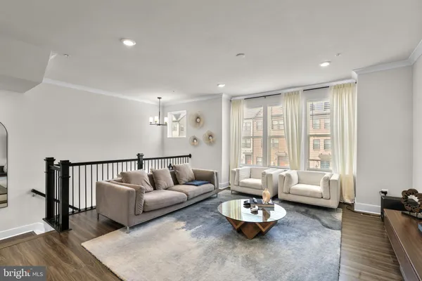 Property Slideshow image 3 of 50 | 813 teacher mitchell rd, Glen Burnie, MD, 21060