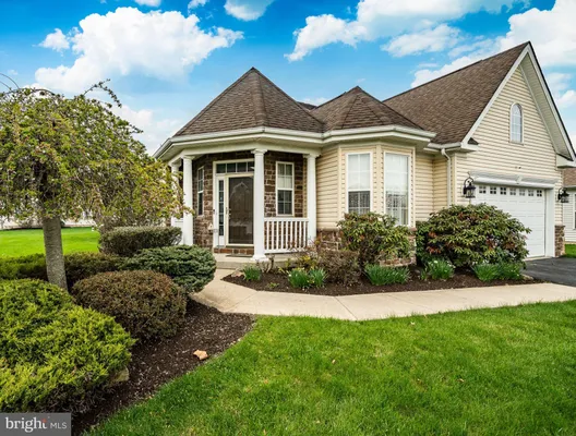 Property Slideshow image 2 of 36 | 1401 cameo ct, Quakertown, PA, 18951