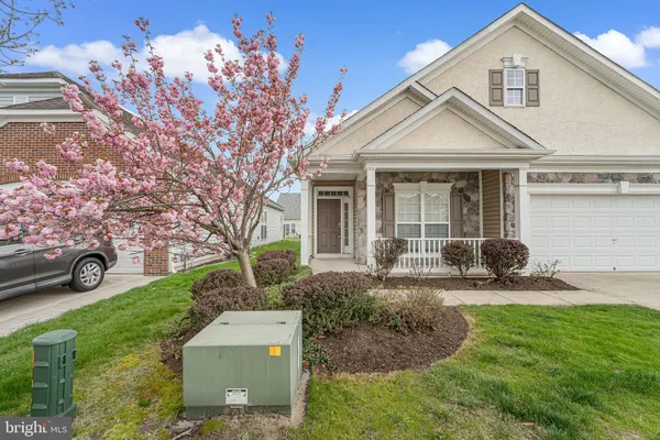 Property Slideshow image 2 of 30 | 12 pennington ct, Delanco, NJ, 08075