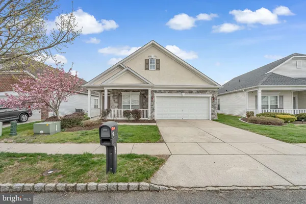 Property Slideshow image 3 of 30 | 12 pennington ct, Delanco, NJ, 08075