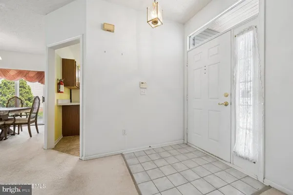 Property Slideshow image 3 of 39 | 84 chain blvd, Bayville, NJ, 08721