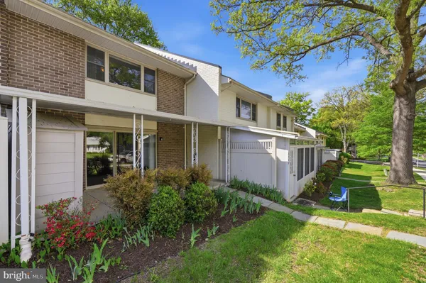 Property Slideshow image 3 of 57 | 3345 leisure world blvd 96-j, Silver Spring, MD, 20906