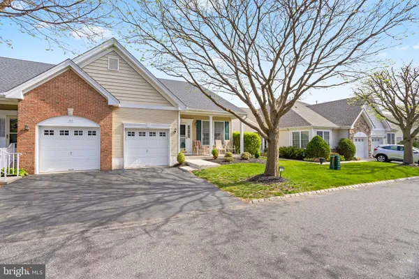 Property Slideshow image 3 of 41 | 167 burholme dr, Hamilton, NJ, 08691