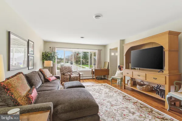 Property Slideshow image 3 of 30 | 60 whitmore dr, Toms River, NJ, 08757