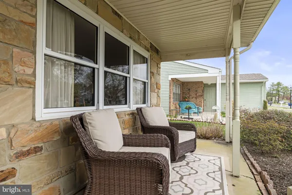 Property Slideshow image 3 of 30 | 61 chatham pl, Southampton, NJ, 08088