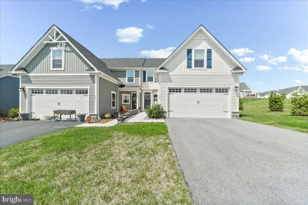 Property Slideshow image 2 of 33 | 620 thomas penn dr, West Grove, PA, 19390