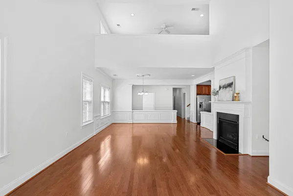 Property Slideshow image 3 of 55 | 20789 adams mill pl, Ashburn, VA, 20147