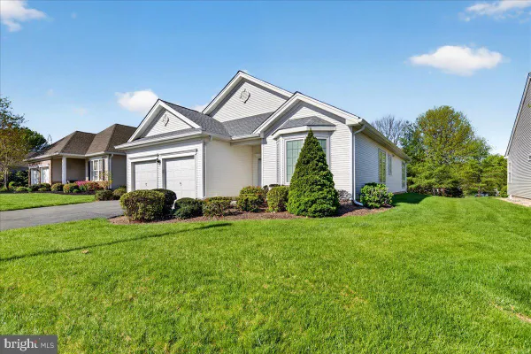 Property Slideshow image 2 of 33 | 19 foster rd, Pennington, NJ, 08534