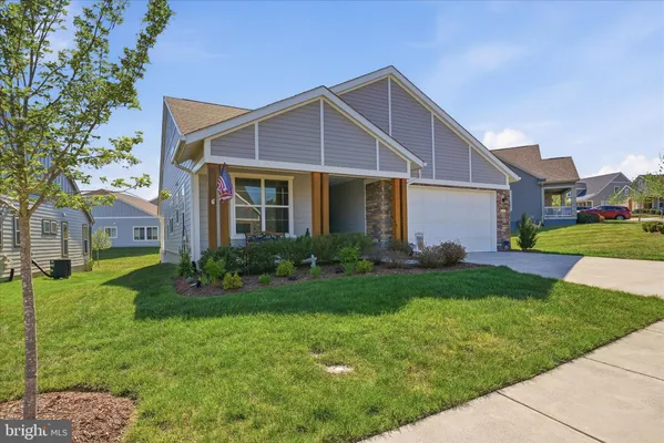 Property Slideshow image 2 of 69 | 136 mallard dr, Lake Frederick, VA, 22630
