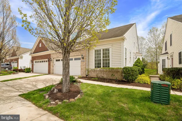 Property Slideshow image 2 of 80 | 4116 lotus cir 8, Ellicott City, MD, 21043