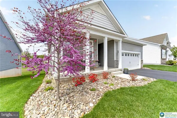 Property Slideshow image 2 of 56 | 8035 keystone dr, Breinigsville, PA, 18031