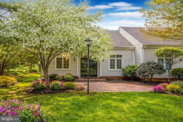 Property Slideshow image 2 of 25 | 47 winthrop rd a, Monroe Township, NJ, 08831