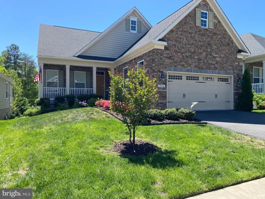 Property Slideshow image 2 of 9 | 9806 white oak swamp ct, Fredericksburg, VA, 22407