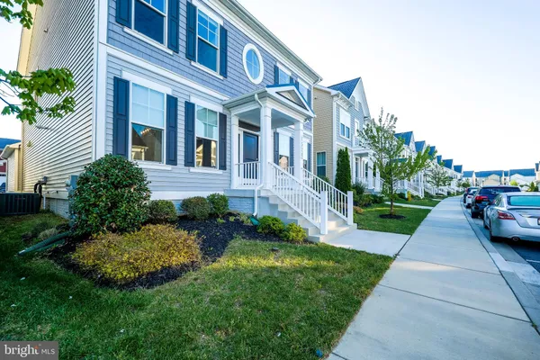 Property Slideshow image 2 of 56 | 1524 spikerush dr, Odenton, MD, 21113