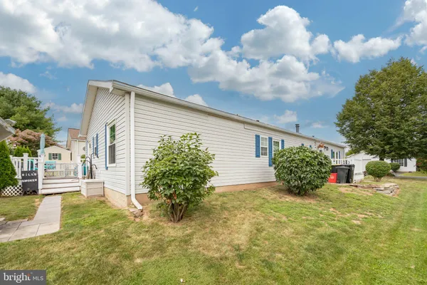 Property Slideshow image 3 of 35 | 103 lilac pl, Royersford, PA, 19468