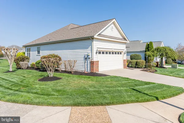 Property Slideshow image 3 of 45 | 13001 triple crown loop, Gainesville, VA, 20155