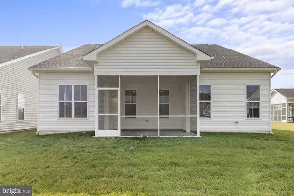 Property Slideshow image 2 of 36 | 747 royal view dr, Bridgeville, DE, 19933