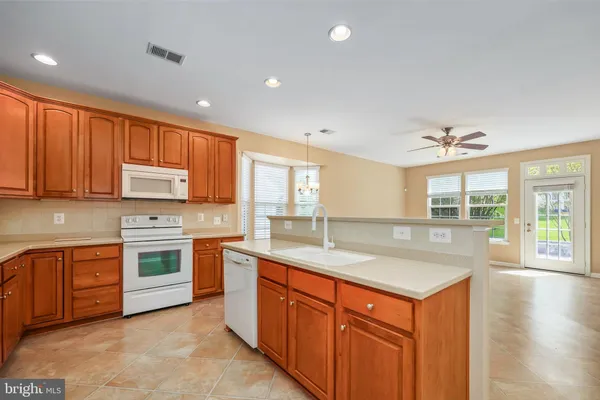 Property Slideshow image 2 of 49 | 4046 lunar eclipse dr, Dumfries, VA, 22025