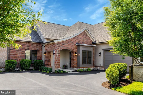 Property Slideshow image 2 of 69 | 42729 autumn day ter, Ashburn, VA, 20148