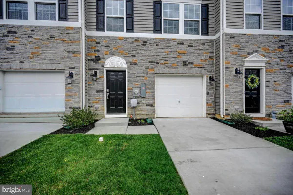 Property Slideshow image 2 of 26 | 115 jonagold dr, Glassboro, NJ, 08028