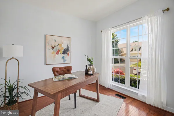 Property Slideshow image 3 of 47 | 13191 triple crown loop, Gainesville, VA, 20155