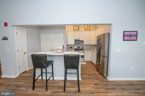 Property Slideshow image 3 of 39 | 1503 moore st 304, Bristol, PA, 19007
