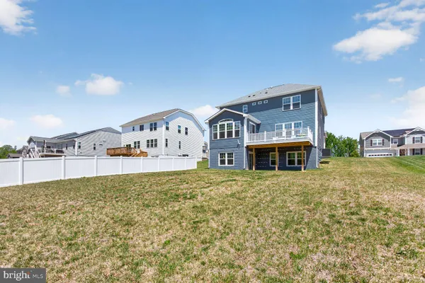 Property Slideshow image 2 of 25 | 8509 fleetwood dr, Spotsylvania, VA, 22551