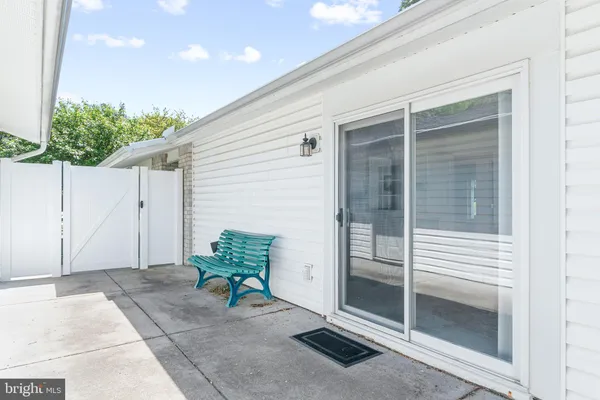 Property Slideshow image 2 of 24 | 15400 short ridge ct 42-a, Silver Spring, MD, 20906
