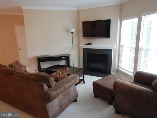 Property Slideshow image 2 of 38 | 633 wallingford rd 201, Bel Air, MD, 21014